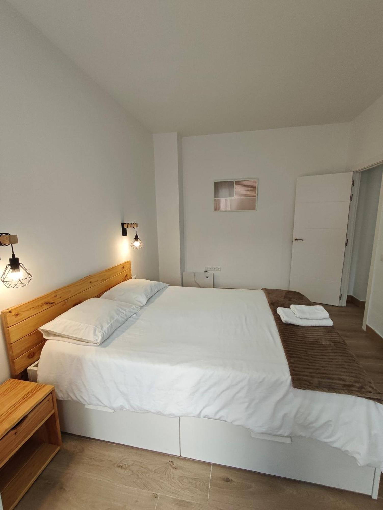 Precioso Apartamento Junto Al Casco Historico Malaga Bagian luar foto